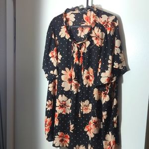 2x Beautiful flower blouse maurices